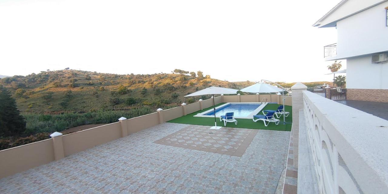 Villa Del Carmen Almayate Alto Luaran gambar